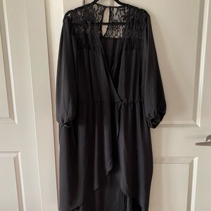 Torrid high low tunic with lace 5x